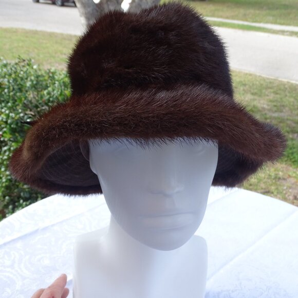 Dark Brown Brimmed Mink Hat Small